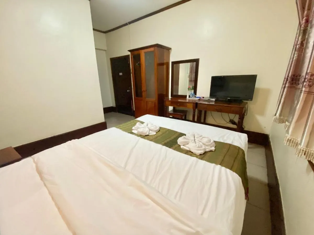 Heuang Paseuth Hotel 香帕赛酒店 Luang Prabang 3*,